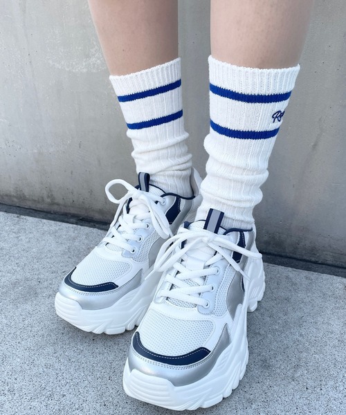 repipi armario(レピピ アルマリオ)の「キリカエダッドスニーカー(スニーカー・キッズ・ホワイト系その他2/マルチ/ブラック/ホワイト系その他3/ホワイト系その他・LARGE/MEDIUM/SMALL)」の11枚目の写真