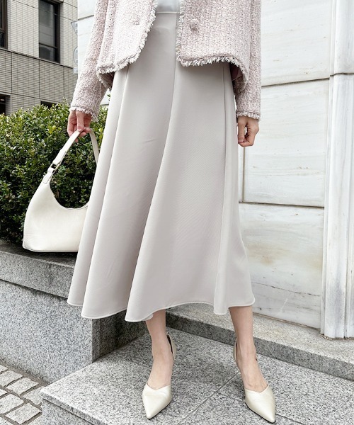 AMBIENT(アンビエント)の「Aラインフレアスカート(スカート・レディース・ベージュ/アイボリー/ライトイエロー・FREE)」の10枚目の写真