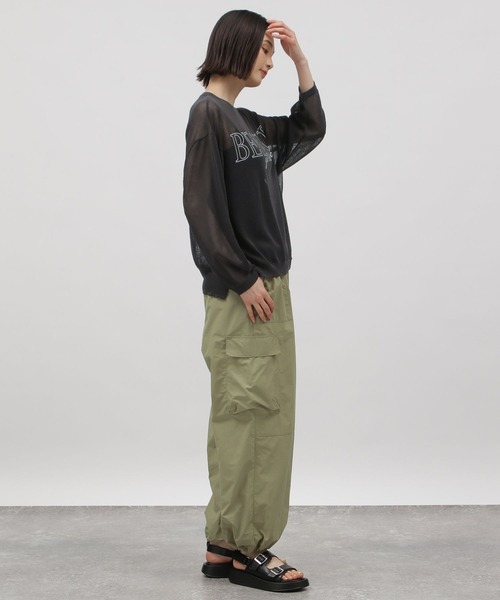 LAKOLE（ラコレ）の「シアーロゴニットプルオーバー / 111314（ニット/セーター・レディース・チャコールグレー/ピンク/ブルー/アイボリー・SMALL/MEDIUM）」の13枚目の写真