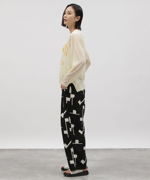 LAKOLE（ラコレ）の「シアーロゴニットプルオーバー / 111314（ニット/セーター・レディース・チャコールグレー/ピンク/ブルー/アイボリー・SMALL/MEDIUM）」の6枚目の写真