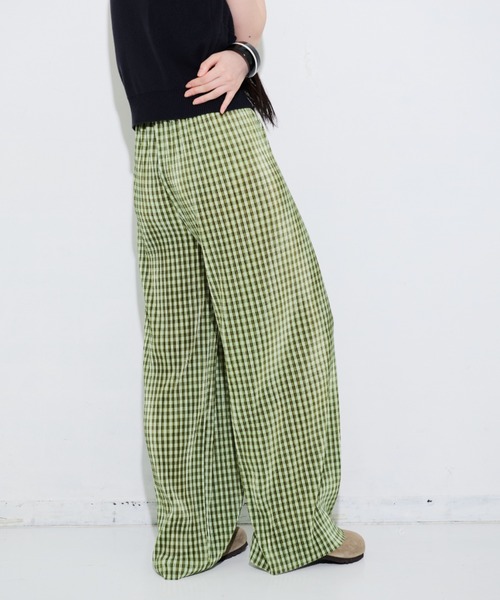 MERLOT（メルロー）の「ギンガムチェックプリーツパンツ（その他パンツ・レディース・イエロー/グリーン/ブラック/ブルー・FREE）」の20枚目の写真