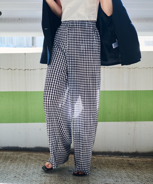 MERLOT（メルロー）の「ギンガムチェックプリーツパンツ（その他パンツ・レディース・イエロー/グリーン/ブラック/ブルー・FREE）」の6枚目の写真