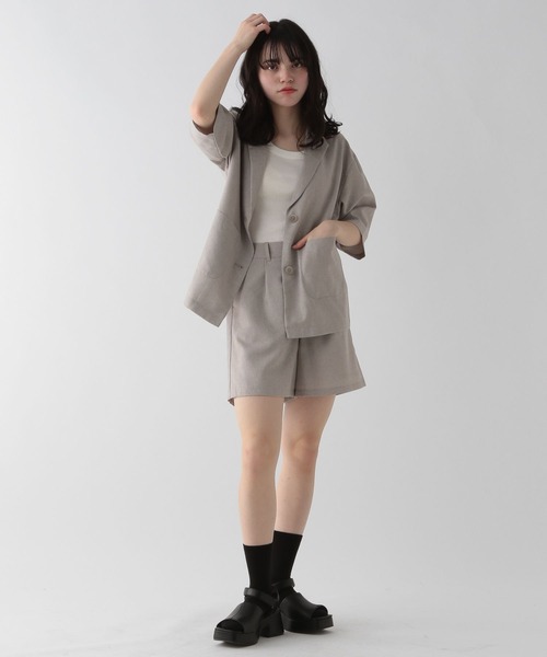 GLOBAL WORK（グローバルワーク）の「イージーケアSETUP/AND YUA ANY/107971（セットアップ・キッズ・グレイッシュベージュ/チャコール・150cm/160cm）」の2枚目の写真