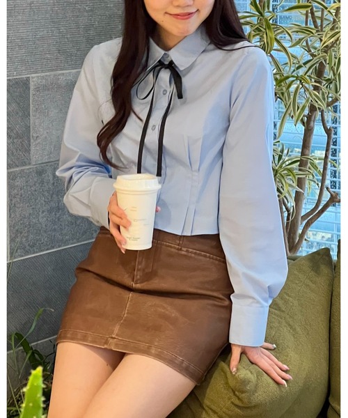 3.3 Field Trip （3.3フィールドトリップ）の「3.3 Field Trip／タックポイントシャツ　2105735（シャツ/ブラウス・レディース・ホワイト/ブルー・FREE）」の2枚目の写真