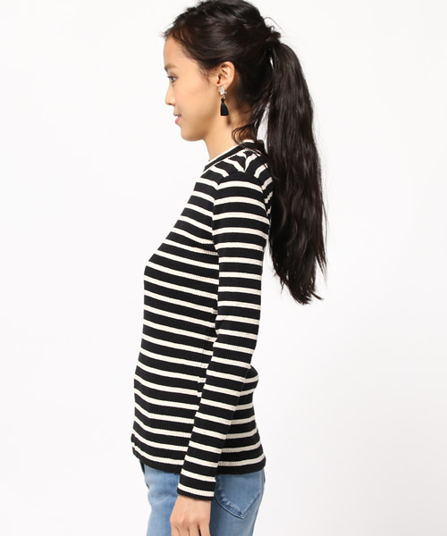 ROSE BUD（ローズバッド）の「LCTT-15217 HI/N L/S-T（Tシャツ/カットソー・レディース・アイボリー/ブラック/ネイビー・ONE SIZE）」の6枚目の写真