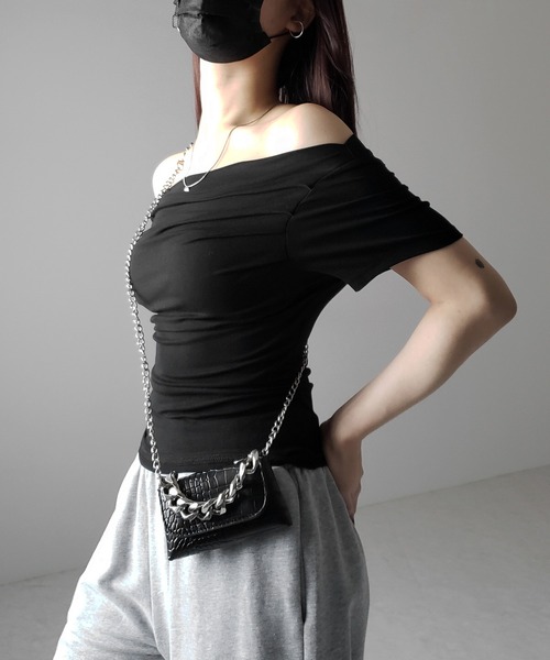 me+em select(ミームセレクト)の「※※【 3color 】半袖タックデザインドレープオフショルダートップス(Tシャツ/カットソー・レディース・ホワイト/グレー/ブラック・FREE)」の10枚目の写真