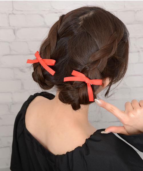 Mayree(メイリー)の「【float】パステルカラー リボン ヘアクリップ【2個セット/7色展開】(ヘアピン・レディース・イエロー/パープル/ピンク/グリーン/オフホワイト/ブルー/ブラック/レッド・FREE)」の8枚目の写真