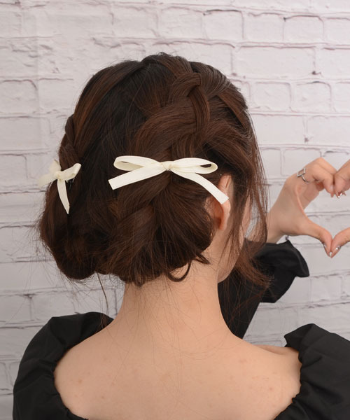 Mayree(メイリー)の「【float】パステルカラー リボン ヘアクリップ【2個セット/7色展開】(ヘアピン・レディース・イエロー/パープル/ピンク/グリーン/オフホワイト/ブルー/ブラック/レッド・FREE)」の1枚目の写真