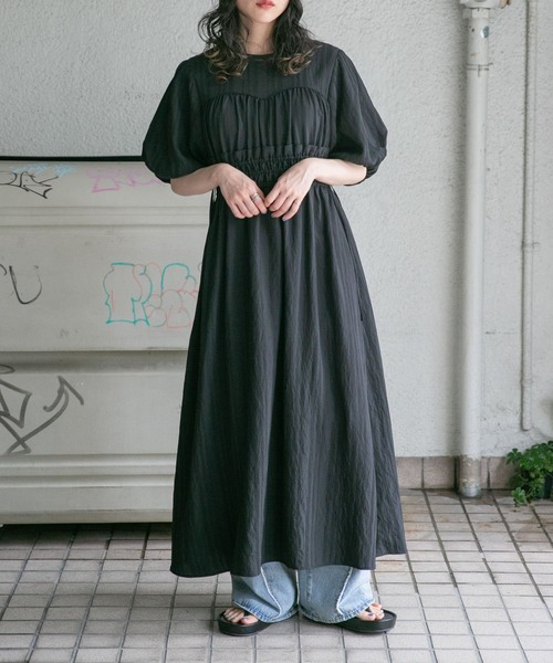 KBF（ケイビーエフ）の「カーブラインドロストシャーリングワンピース（ワンピース・レディース・ブラック/ブルー系その他/パープル系その他・36/38）」の15枚目の写真