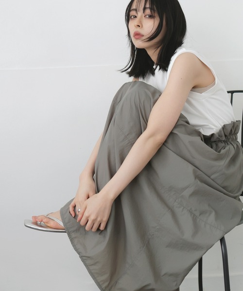 LIAN（リアン）の「ドロストドッキングワンピース（ワンピース・レディース・ブラック/ホワイト×グレー/ホワイト×ブラック・FREE）」の2枚目の写真