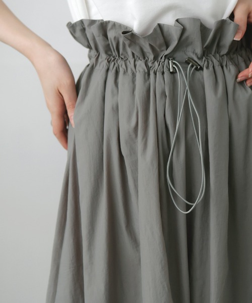 LIAN（リアン）の「ドロストドッキングワンピース（ワンピース・レディース・ブラック/ホワイト×グレー/ホワイト×ブラック・FREE）」の4枚目の写真