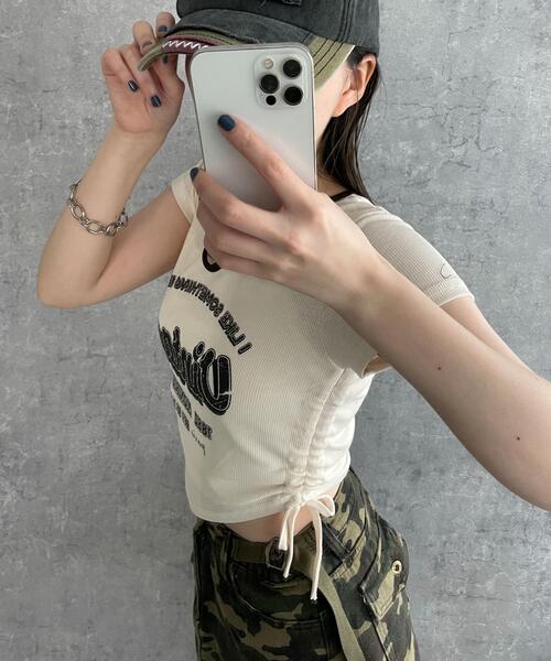 dispark(ディスパーク)の「DISPARK/配色サイドギャザーVネックT(Tシャツ/カットソー・レディース・カーキ/オフホワイト/ブラック・FREE)」の11枚目の写真