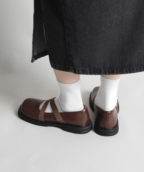 shoes365(シューズスリーシックスファイヴ)の「【shoes365】ダブルゴムバンドメリージェーンシューズ(その他シューズ・レディース・ブラウン/ブラック/オフホワイト・25.0cm/22.5cm/23.0cm/23.5cm/24.0cm/24.5㎝)」の11枚目の写真