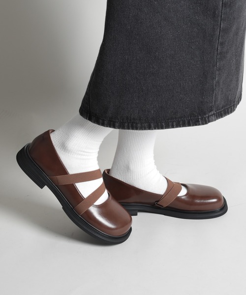 shoes365(シューズスリーシックスファイヴ)の「【shoes365】ダブルゴムバンドメリージェーンシューズ(その他シューズ・レディース・ブラウン/ブラック/オフホワイト・25.0cm/22.5cm/23.0cm/23.5cm/24.0cm/24.5㎝)」の13枚目の写真