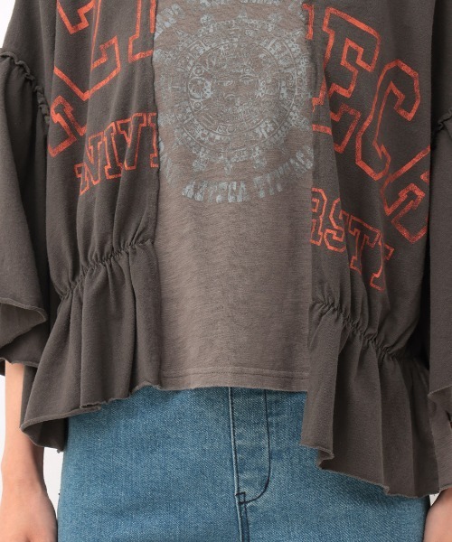 チチカカ(チチカカ)の「リメイク風ギャザースリーブTシャツ(Tシャツ/カットソー・レディース・カーキ/チャコールグレー/レッド・FREE)」の12枚目の写真