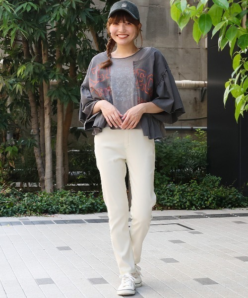 チチカカ(チチカカ)の「リメイク風ギャザースリーブTシャツ(Tシャツ/カットソー・レディース・カーキ/チャコールグレー/レッド・FREE)」の5枚目の写真