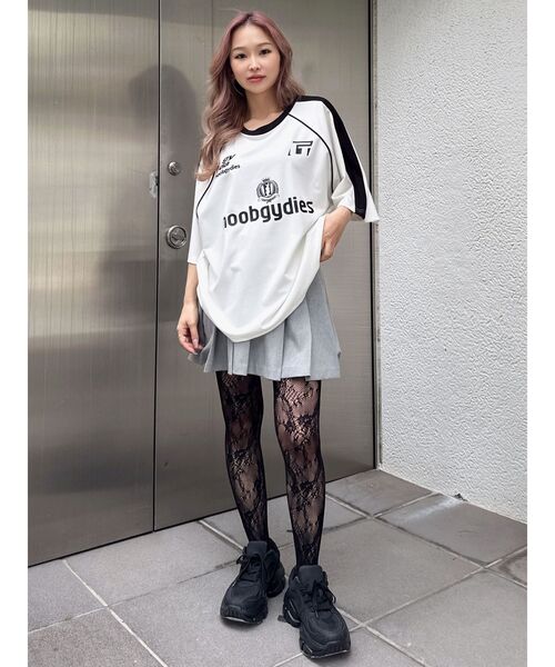 GYDA(ジェイダ)の「デザインラッセルタイツ(タイツ/ストッキング・レディース・ブラック・SMALL)」の3枚目の写真