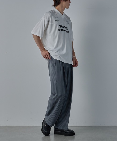 COLONY 2139(コロニートゥーワンスリーナイン)の「ピンストライプ2タックワイドパンツ(スラックス・メンズ・グレー/ブラック/チャコールグレー・MEDIUM/LARGE)」の18枚目の写真