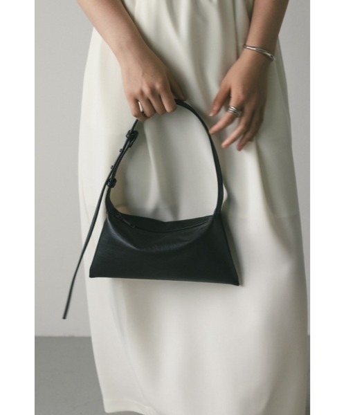 STYLEMIXER(スタイルミキサー)の「ソフトスクエアハンドバッグ(ハンドバッグ・レディース・ブラック/ホワイト・FREE)」の2枚目の写真