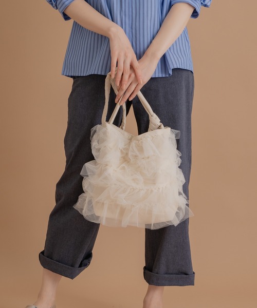 KATHARINE ROSS(キャサリンロス)の「【KATHARINE ROSS】【WEB限定】チュールナイロンショルダーバッグ(ショルダーバッグ・レディース・ライトグレー/アイボリー/ブラック・MEDIUM)」の11枚目の写真