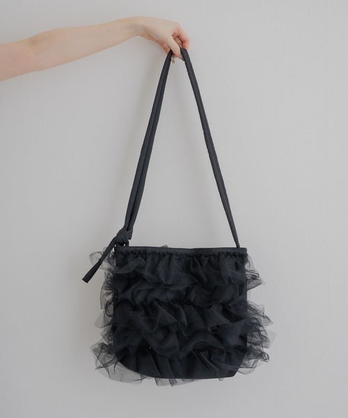 KATHARINE ROSS(キャサリンロス)の「【KATHARINE ROSS】【WEB限定】チュールナイロンショルダーバッグ(ショルダーバッグ・レディース・ライトグレー/アイボリー/ブラック・MEDIUM)」の16枚目の写真