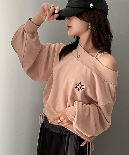 mily bilet（ミウィビレット）の「【mily bilet】大人肌見せヘルシースタイル。サイドレースアップ胸刺繍オフショルダースウェット（スウェット・レディース・オートミール/ピンク/杢グレー/チャコールグレー・X-LARGE/MEDIUM/LARGE/SMALL）」の12枚目の写真