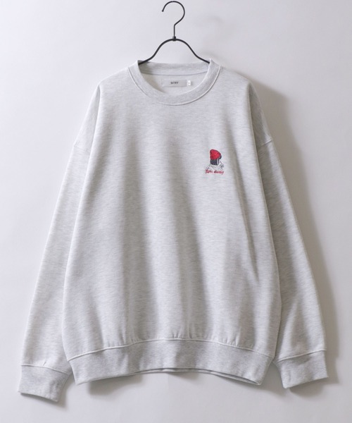 SITRY(シトリー)の「SITRY Girl Embroidery Sweat Shirt/別注 オーバーサイズ ガール ワンポイント刺繍 裏起毛 スウェット トレーナー(スウェット・レディース・グレー系その他2/ホワイト/ホワイト系その他/アッシュグレー/ブラック系その他/ホワイト系その他2/ブラック/グレー系その他/ブラック系その他2・M/L/XL)」の16枚目の写真