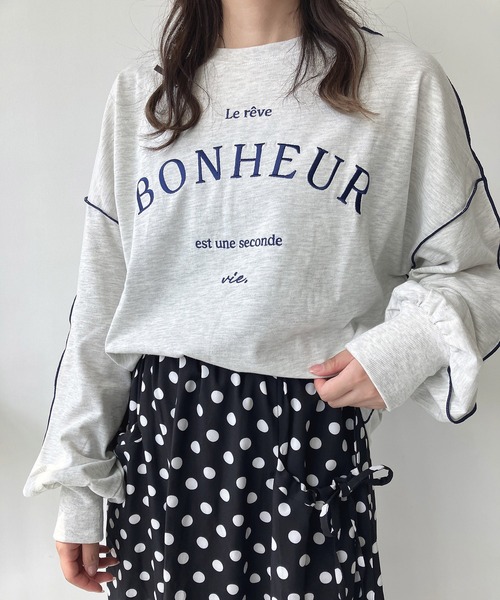 AS KNOW AS plus（アズノゥアズプラス）の「◇配色ロゴビッグサイズロンT（Tシャツ/カットソー・レディース・モカ/オートミール/スミクロ・FREE）」の4枚目の写真