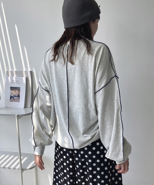 AS KNOW AS plus（アズノゥアズプラス）の「◇配色ロゴビッグサイズロンT（Tシャツ/カットソー・レディース・モカ/オートミール/スミクロ・FREE）」の8枚目の写真