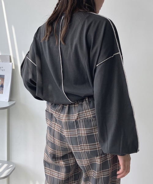 AS KNOW AS plus（アズノゥアズプラス）の「◇配色ロゴビッグサイズロンT（Tシャツ/カットソー・レディース・モカ/オートミール/スミクロ・FREE）」の18枚目の写真