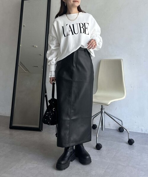 prose verse（プロズヴェール）の「【L'AUBE】プリーツフリルスリーブロゴトップス（Tシャツ/カットソー・レディース・オフホワイト/ブラック・MEDIUM）」の9枚目の写真