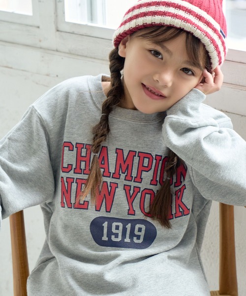 Champion(チャンピオン)の「【KIDS】【Champion】RUBBER PRINT CREW NECK SWEAT SHIRT(スウェット・キッズ・ネイビー/ライトグレー・140/130/150)」の2枚目の写真