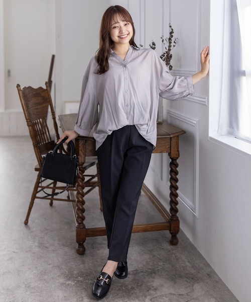 clear（クリア）の「バックスピンドル裾タックブラウス [シンプル可愛い ベーシック]≪再入荷≫（シャツ/ブラウス・レディース・サーモンピンク/グリーン/オフホワイト/ブラック/グレイッシュベージュ・F）」の19枚目の写真