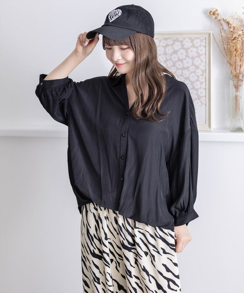 clear（クリア）の「バックスピンドル裾タックブラウス [シンプル可愛い ベーシック]≪再入荷≫（シャツ/ブラウス・レディース・サーモンピンク/グリーン/オフホワイト/ブラック/グレイッシュベージュ・F）」の20枚目の写真