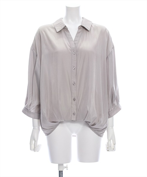 clear（クリア）の「バックスピンドル裾タックブラウス [シンプル可愛い ベーシック]≪再入荷≫（シャツ/ブラウス・レディース・サーモンピンク/グリーン/オフホワイト/ブラック/グレイッシュベージュ・F）」の6枚目の写真