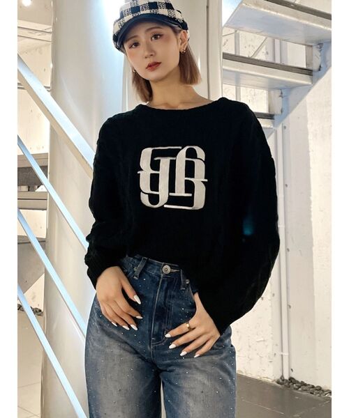 GYDA(ジェイダ)の「BIG GYGYロゴ刺繍ケーブルニットトップス(ニット/セーター・レディース・ピンク/オフホワイト/ブラック・FREE)」の4枚目の写真