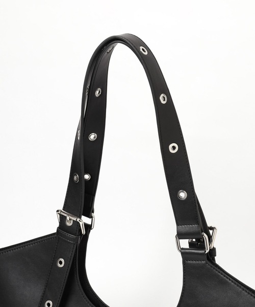 HARE（ハレ）の「スタッズトート(HARE)（トートバッグ・メンズ・ブラック・FREE）」の4枚目の写真