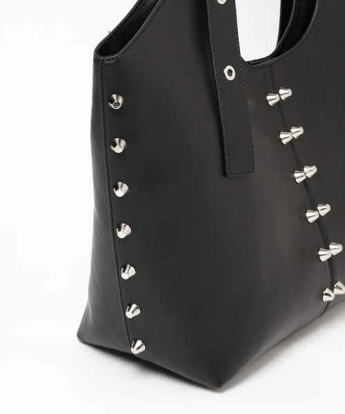 HARE（ハレ）の「スタッズトート(HARE)（トートバッグ・メンズ・ブラック・FREE）」の11枚目の写真