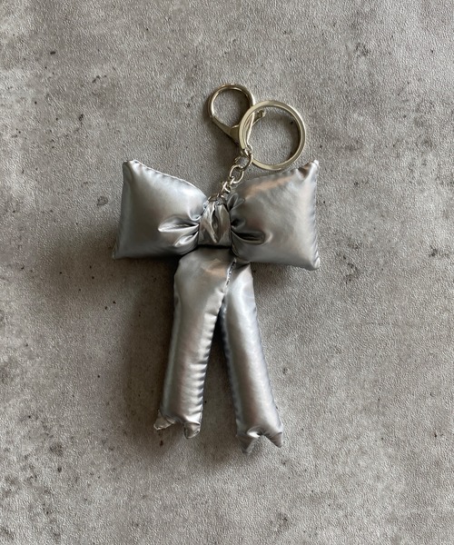 poiregnee（ポワニェ）の「［select］リボンチャーム（キーホルダー・レディース・ブラック/シルバー/ピンク・FREE）」の8枚目の写真