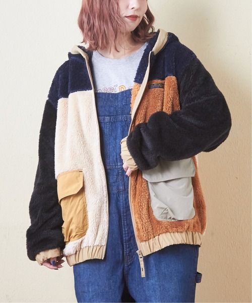 CUBE SUGAR(キューブシュガー)の「ソフトボアジップアップパーカージャケット(パーカー・レディース・ナチュラル/マルチ/ブラック/ネイビー/オレンジ・M)」の5枚目の写真