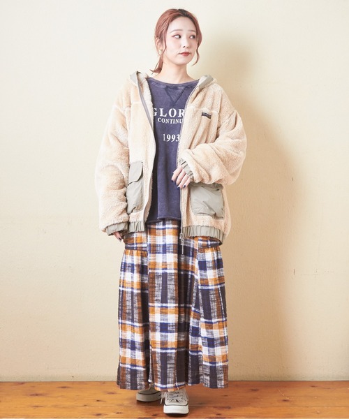 CUBE SUGAR(キューブシュガー)の「ソフトボアジップアップパーカージャケット(パーカー・レディース・ナチュラル/マルチ/ブラック/ネイビー/オレンジ・M)」の19枚目の写真