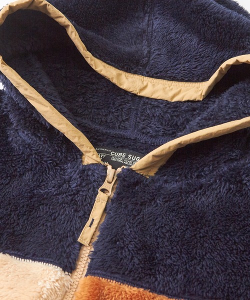 CUBE SUGAR(キューブシュガー)の「ソフトボアジップアップパーカージャケット(パーカー・レディース・ナチュラル/マルチ/ブラック/ネイビー/オレンジ・M)」の9枚目の写真