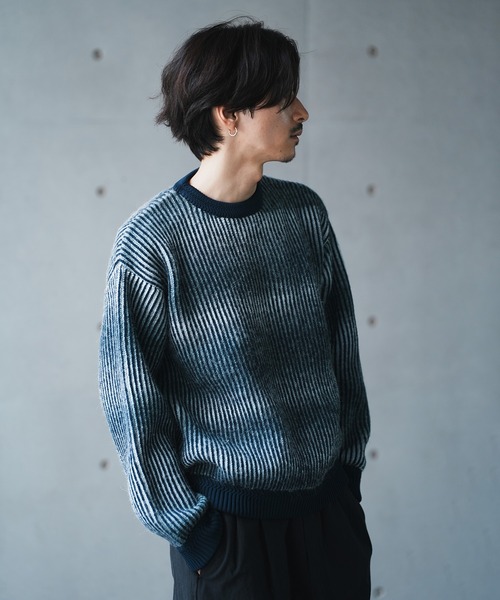 UNION STATION（ユニオンステーション）の「＊WEB限定　オーバーサイズグラデーション ニットセーター（ニット/セーター・メンズ・ブラック/ネイビー/クリーム・M/L）」の14枚目の写真