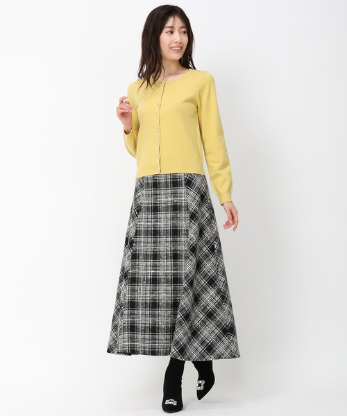 MISCH MASCH（ミッシュマッシュ）の「ベーシックビジュー釦カーディガン/MM448406（ニット/セーター・レディース・ブラック/イエロー/パープル/グレー/ブルー/ホワイト・M/S）」の20枚目の写真