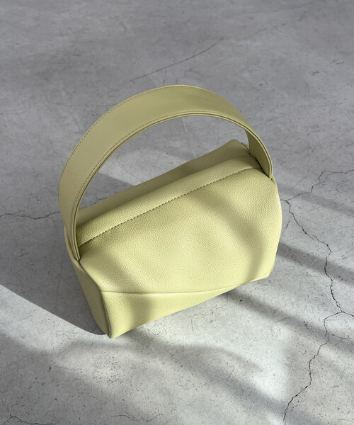 CAPRICIEUX LE'MAGE(カプリシューレマージュ)の「アシメワンハンドルバッグ(ハンドバッグ・レディース・ブラック/アイボリー/ライム・FREE)」の3枚目の写真