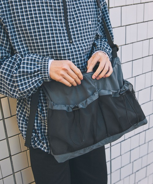 Unblend（アンブレンド）の「【Unblend】ドローコード メッシュ切替え ショルダーバッグ（ショルダーバッグ・レディース・グレー/ブラック/ネイビー・FREE）」の20枚目の写真