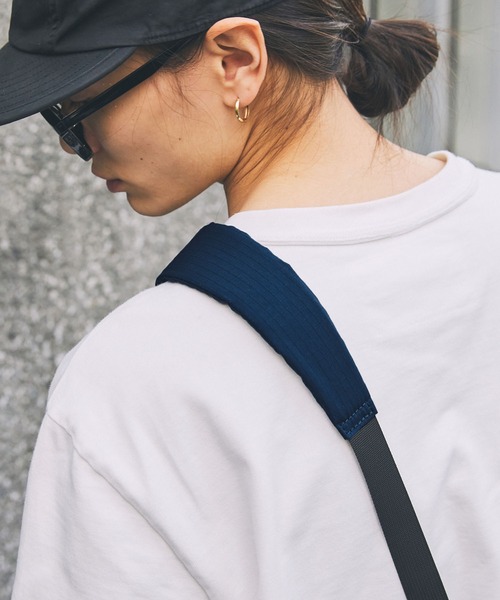 DOMKE ネイビー ショルダーバッグ Unblend】ドローコード メッシュ切替え ショルダーバッグ MONO