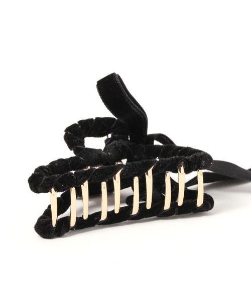 LOWRYS FARM（ローリーズファーム）の「ベロアリボンバンス　 283653（バレッタ/ヘアクリップ・レディース・ベージュ/ブラック/ブラウン系その他・FREE）」の5枚目の写真