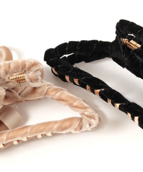 LOWRYS FARM（ローリーズファーム）の「ベロアリボンバンス　 283653（バレッタ/ヘアクリップ・レディース・ベージュ/ブラック/ブラウン系その他・FREE）」の8枚目の写真