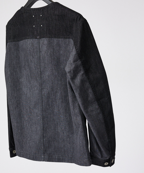 5351 POUR LES HOMMES（ゴーサンゴーイチプールオム）の「【セットアップ対応】コンビネーション デニム ノーカラー ジャケット（ブルゾン・メンズ・インディゴブルー/ブラック・44/46/48/50）」の16枚目の写真
